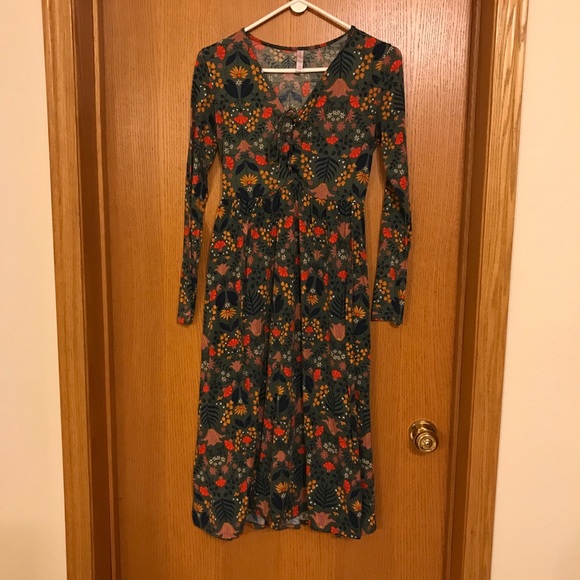 Xhilaration Dresses & Skirts - 3/$15 Xhilaration Midi Dress Size Medium